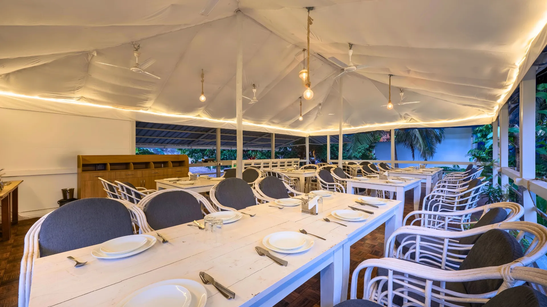 La Blanca Resort, Goa hero 2